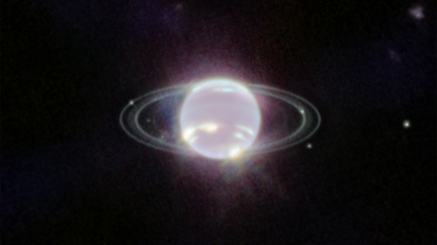 092222 cc neptune rings feat