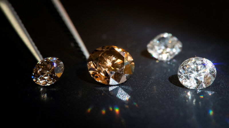 New lab trick makes diamonds without extreme pressure
